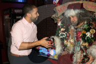 FEATURE - Bad Santa: New York hat seine Anti-Weihnachtsbar Jingle Hell's