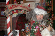 FEATURE - Bad Santa: New York hat seine Anti-Weihnachtsbar Jingle Hell's