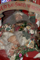 FEATURE - Bad Santa: New York hat seine Anti-Weihnachtsbar Jingle Hell's