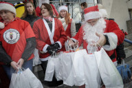 FEATURE - Motorisierte Weihnachtsmänner in Polen