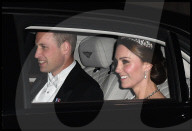 PEOPLE - Die englischen Royals auf dem Weg zum Botschafter-Empfang im Buckingham Palace