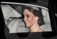 PEOPLE - Die englischen Royals auf dem Weg zum Botschafter-Empfang im Buckingham Palace