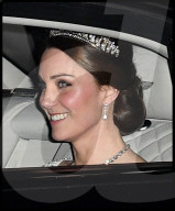 PEOPLE - Die englischen Royals auf dem Weg zum Botschafter-Empfang im Buckingham Palace