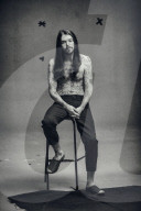 STUDIO - Simon Neil