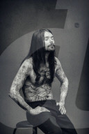 STUDIO - Simon Neil