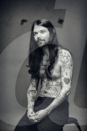 STUDIO - Simon Neil