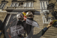 NEWS - Barcelona demonstriert Zusammenhalt