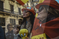 NEWS - Barcelona demonstriert Zusammenhalt