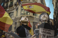 NEWS - Barcelona demonstriert Zusammenhalt
