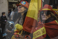 NEWS - Barcelona demonstriert Zusammenhalt