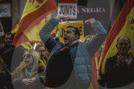 NEWS - Barcelona demonstriert Zusammenhalt