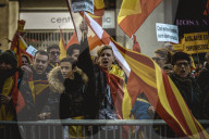 NEWS - Barcelona demonstriert Zusammenhalt