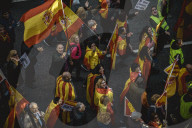 NEWS - Barcelona demonstriert Zusammenhalt