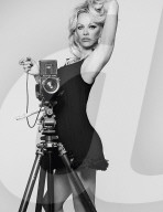 PEOPLE - Pamela Anderson wirbt für Coco de Mer