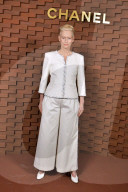 PEOPLE - Promis in der Front Row an der Chanel Metiers d'Art Collection Modeshow in Hamburg