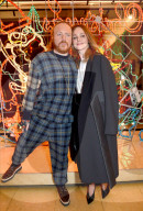PEOPLE - Stella McCartney schaltet die Weihnachtslichter an in ihrem Flagship Store