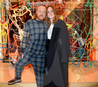 PEOPLE - Stella McCartney schaltet die Weihnachtslichter an in ihrem Flagship Store