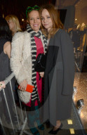 PEOPLE - Stella McCartney schaltet die Weihnachtslichter an in ihrem Flagship Store