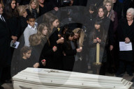 PEOPLE - Trauerfeier für Johnny Hallyday in Paris: Abdankung in der Kirche Madeleine
