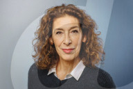 PORTRAIT - Adele Neuhauser