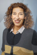 PORTRAIT - Adele Neuhauser