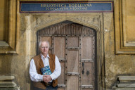 STUDIO - Philip Pullman