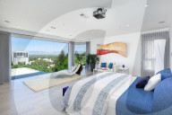 PEOPLE - So wohnt John Francis Daley in Encino