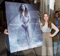 PEOPLE - Kate del Castillo posiert nackt für PETA-Kampagne gegen Pelz