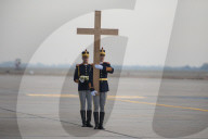 PEOPLE - Bukarest: Trauerfeier für den verstorbenen König Michael I von Rumänien am Flughafen