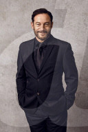 STUDIO - Jason Isaacs