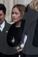 PEOPLE - Adele sichtlich erschütter am Gedenkgottesdienst für die Grenfell-Opfer