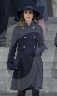 PEOPLE - Ist im Gesicht runder geworden: Schwangere Kate
