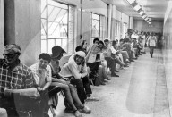 NEWS - Charles Manson im Alter von 83 Jahren gestorben