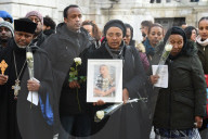 NEWS - London: Gedenkgottesdienst für die Grenfell Tower Opfer in der St Paul's Kathedrale