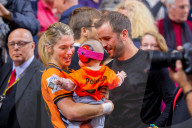 PEOPLE -  Rafael van der Vaart fiebert mit dem Nachwuchs am Spielfeldrand mit