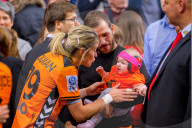 PEOPLE -  Rafael van der Vaart fiebert mit dem Nachwuchs am Spielfeldrand mit