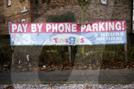 FEATURE - Pix of the Day: Bilder des Tages