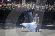NEWS - Argentinien: Mehr als 150 Verletzte bei Protesten gegen die Rentenreform