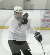 EXKLUSIV - Justin Bieber wird beim Eishockey 'gechecked'