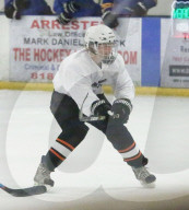 EXKLUSIV - Justin Bieber wird beim Eishockey 'gechecked'