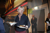 PEOPLE - Frank Zander lädt zum Gänsessen für Obdachlose und Bedürftige im Neukölner Hotel Estrel