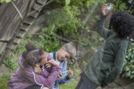 REPORTAGE - Mit der Familie draussen schlafen und der Natur nahe sein
