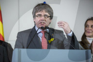NEWS - Spanien: Puigdemont spricht von Sieg der 'katalanischen Republik'