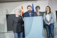 NEWS - Spanien: Puigdemont spricht von Sieg der 'katalanischen Republik'