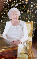 PEOPLE - Queen Elizabeth hält ihre Weihnachtsrede im Buckingham Palace