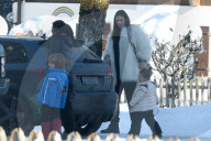 EXKLUSIV - Andrea Casiraghi feiert mit seiner Frau Tatiana Weihnachten in Gstaad