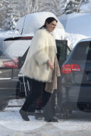EXKLUSIV - Andrea Casiraghi feiert mit seiner Frau Tatiana Weihnachten in Gstaad