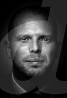 STUDIO - Theo Francken