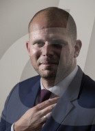 STUDIO - Theo Francken