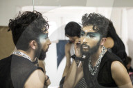 REPORTAGE - Kolumbien: Theatergruppe der Transvestiten und Drag Queens